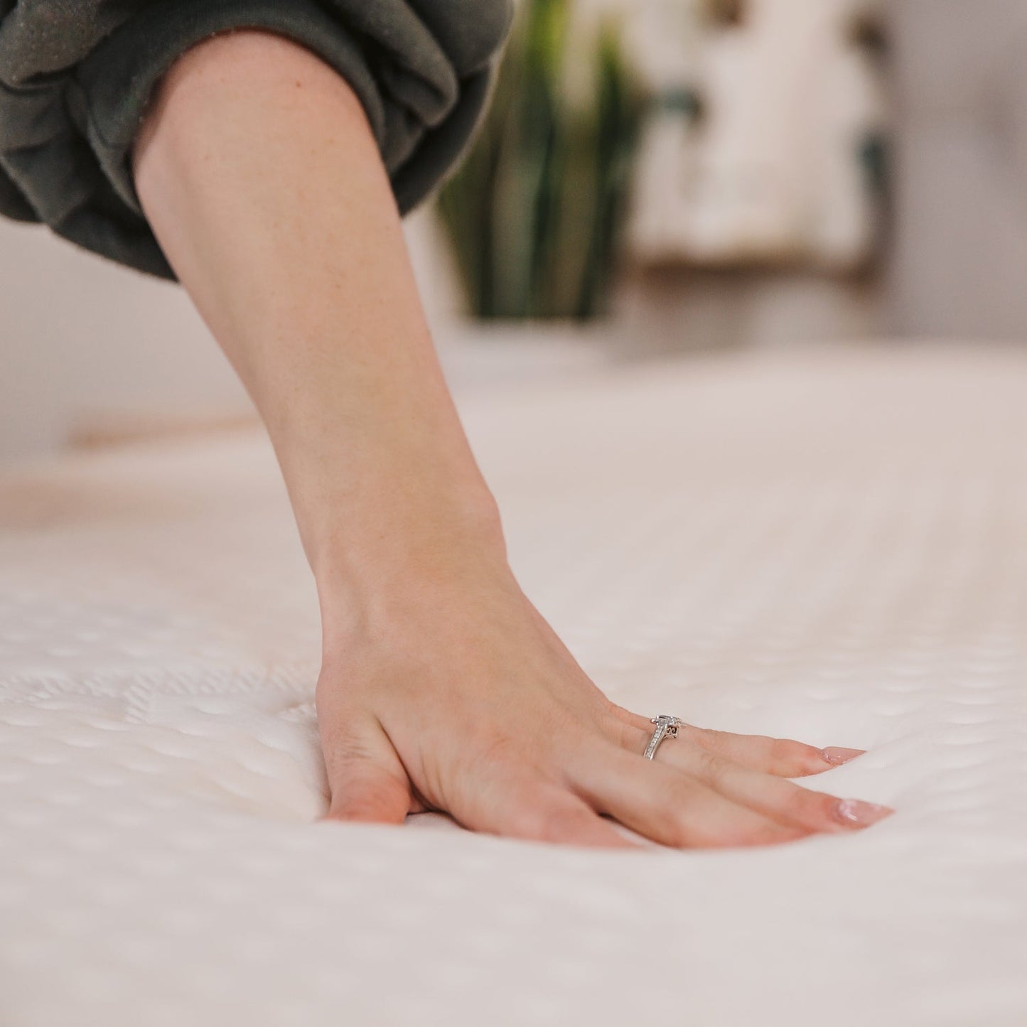 Alphonsine 1000 Pocket Sprung Encapsulated Memory Foam Bamboo Mattress
